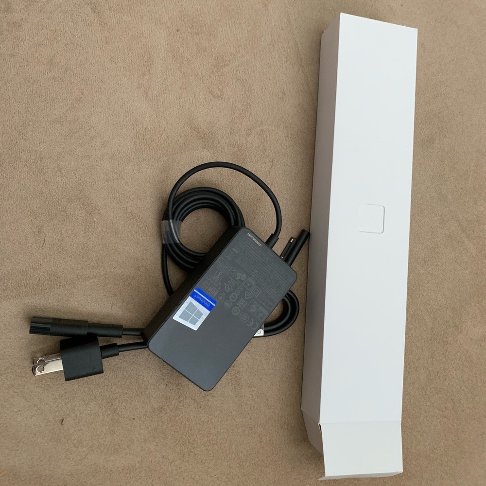 Microsoft Surface Charger